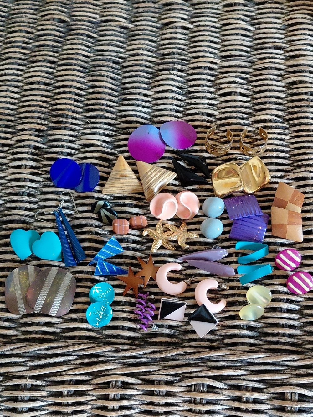Vintage/Retro Earrings